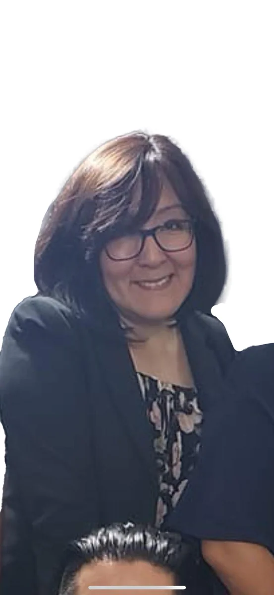 Azucena Martínez — Operaciones y Desarrollo Organizacional