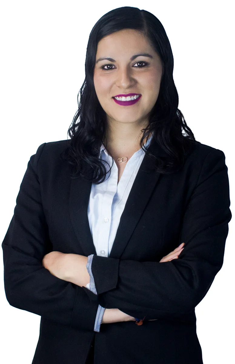 Nadia García — Promoción de Seguros GMM